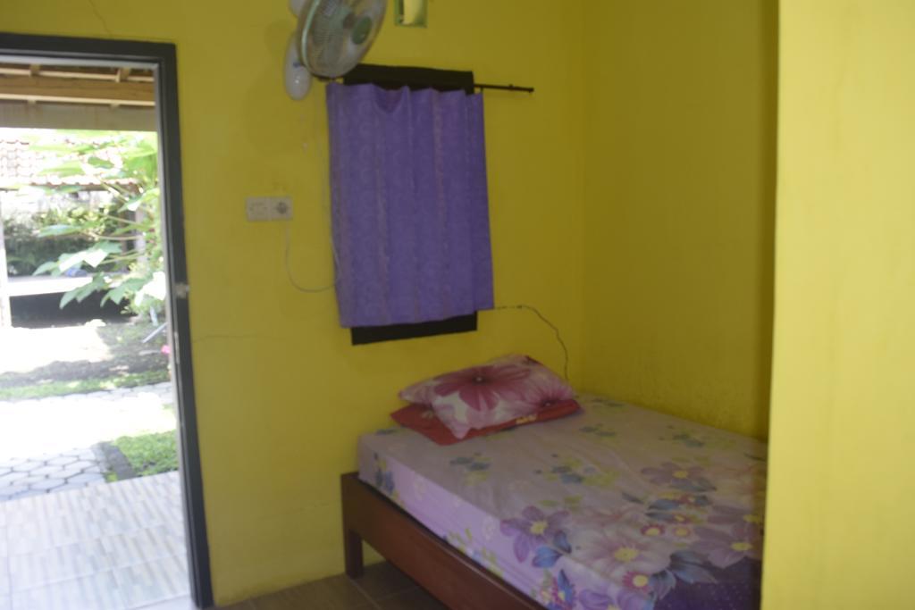 Blue Flame Inn Banyuwangi  Zewnętrze zdjęcie