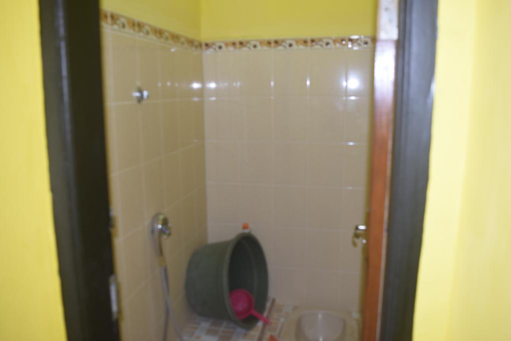 Blue Flame Inn Banyuwangi  Zewnętrze zdjęcie